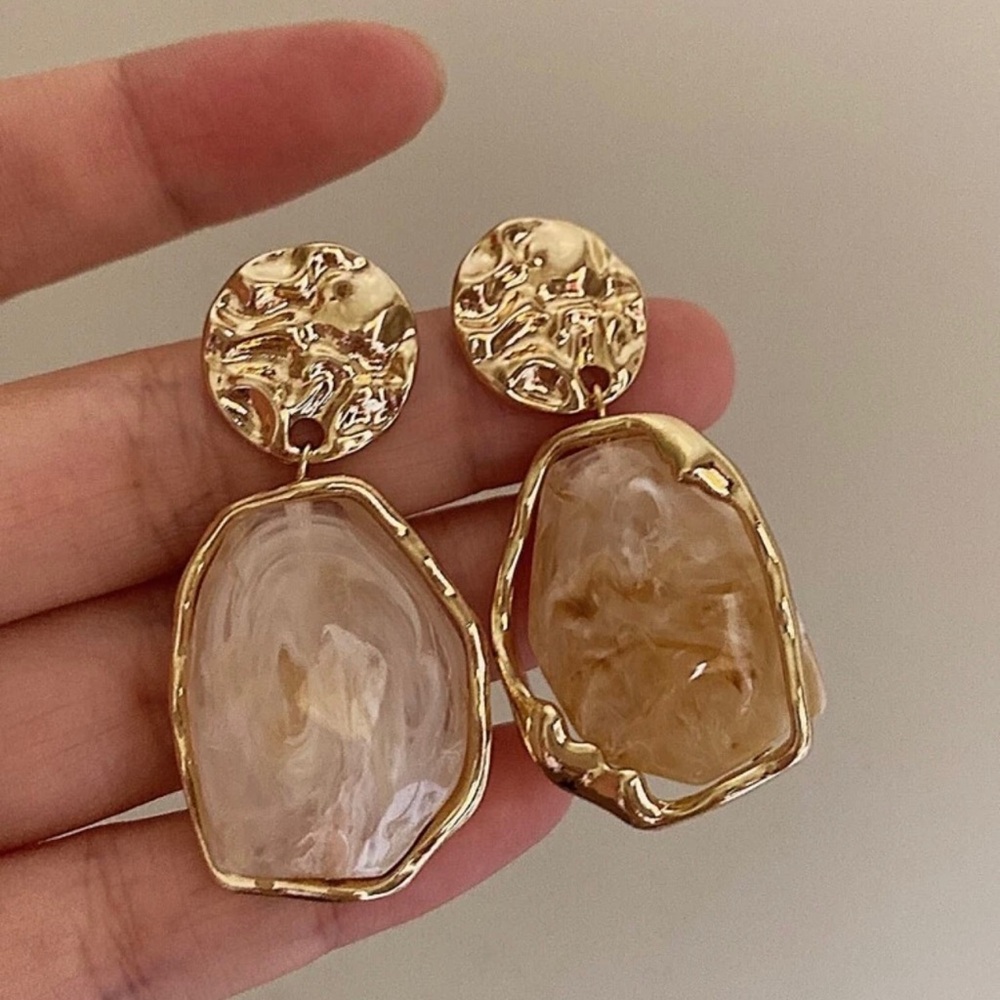 NEW Women’s Girls Gold Vintage Holiday Christmas Eve Gift Earrings Jewelry